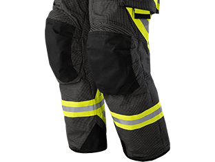 Ergonomisch vorgeformte Hosenbeine