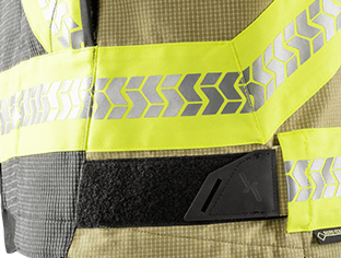 Adjustable waist jacket