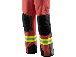 Ergonomically preshaped legs